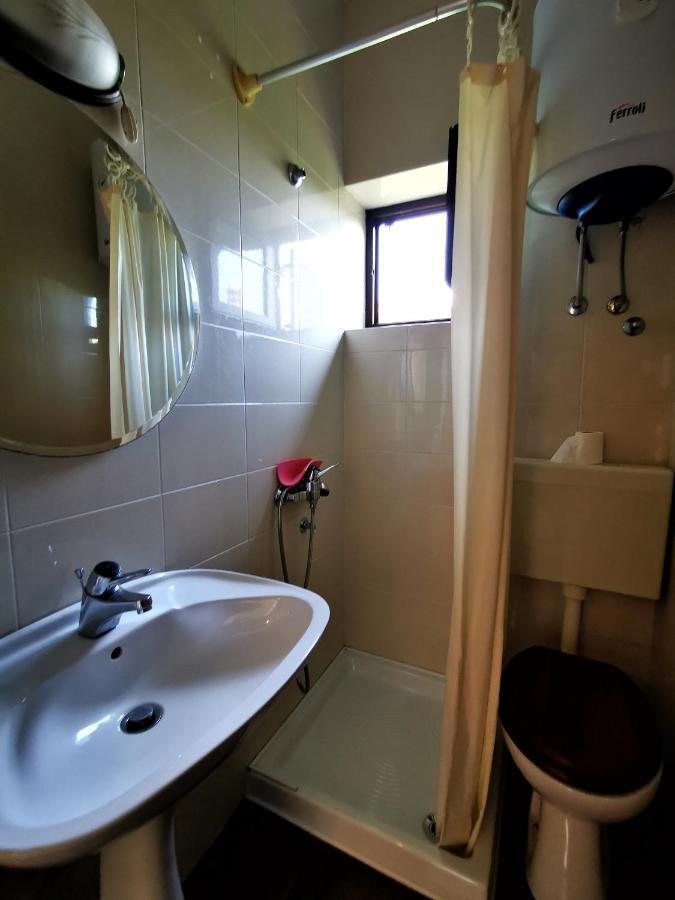 Rooms Silvana ウマグ エクステリア 写真